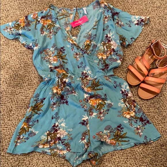 Xhilaration Other - Xhileration Summer Romper